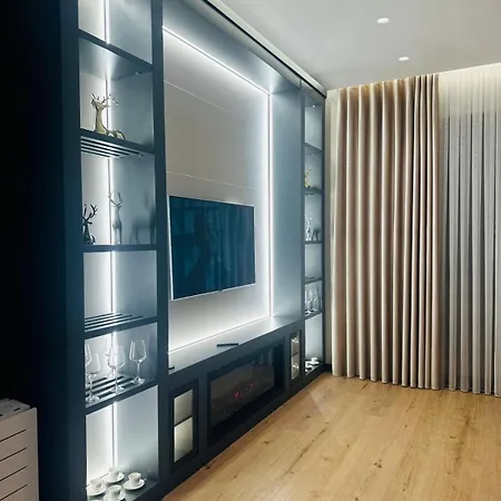 Delijorgji Luxury * Τίρανα